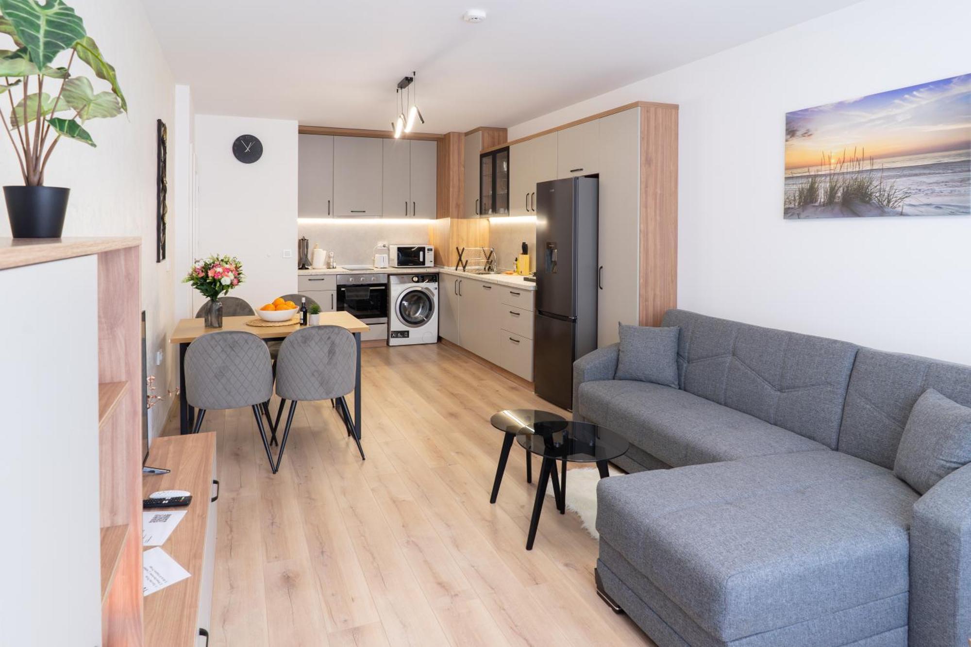 New Modern & Cozy Apartment With Free Parking Varna Dış mekan fotoğraf